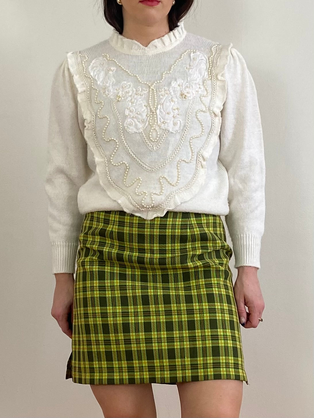 PEARL LACE CREAM SWEATER