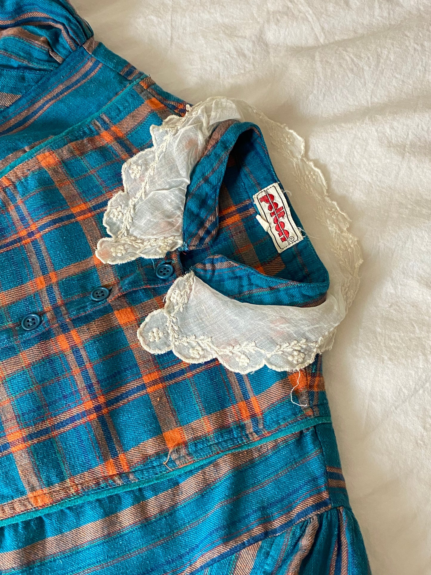 PLAID FLEECE PELTON DRESS SIZE S