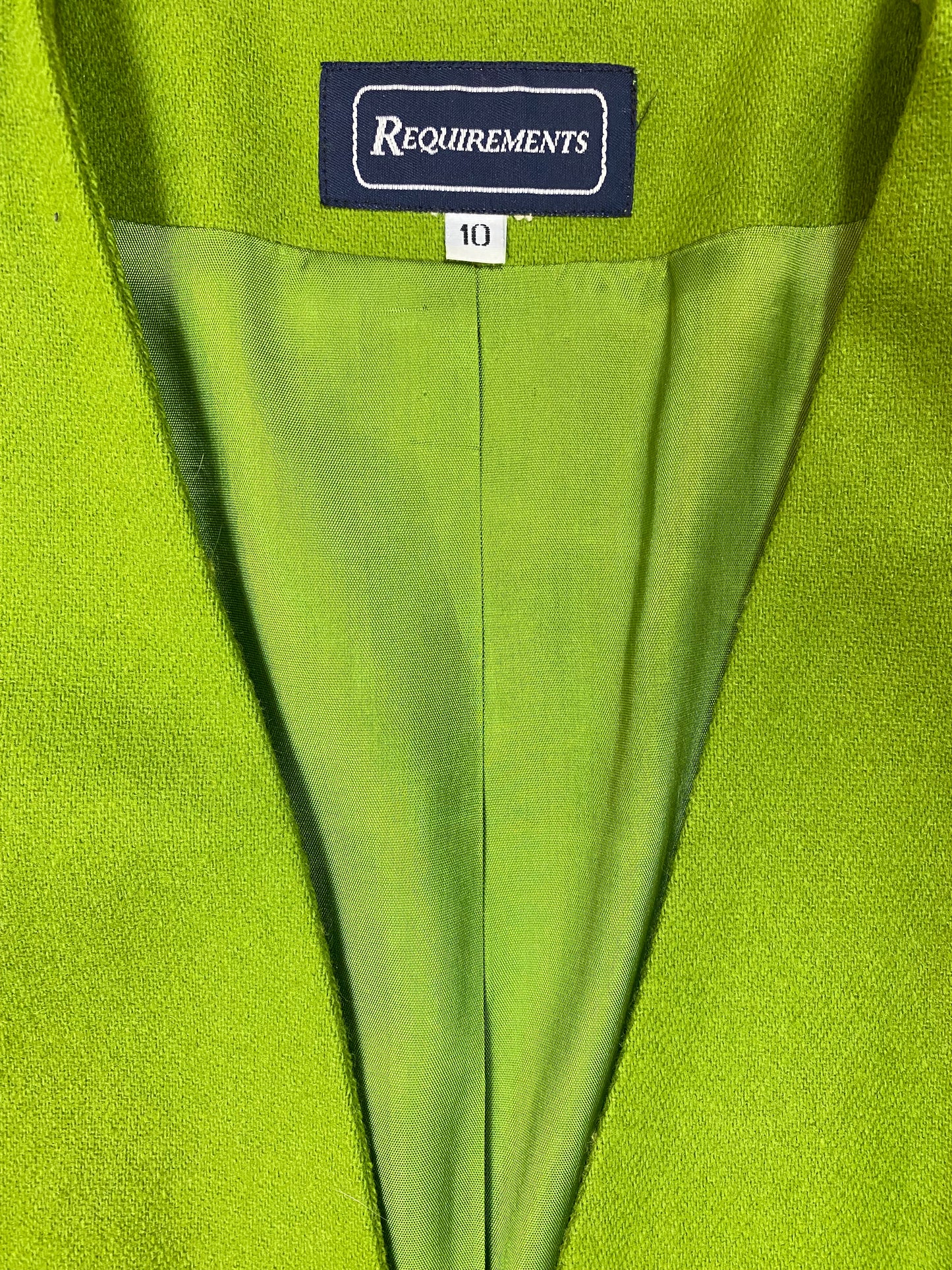 AVOCADO GREEN BLAZER