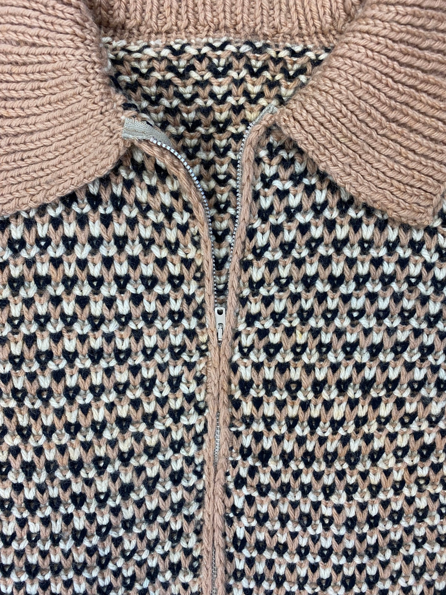 HAND-KNIT ACRYLIC ZIP CARDIGAN