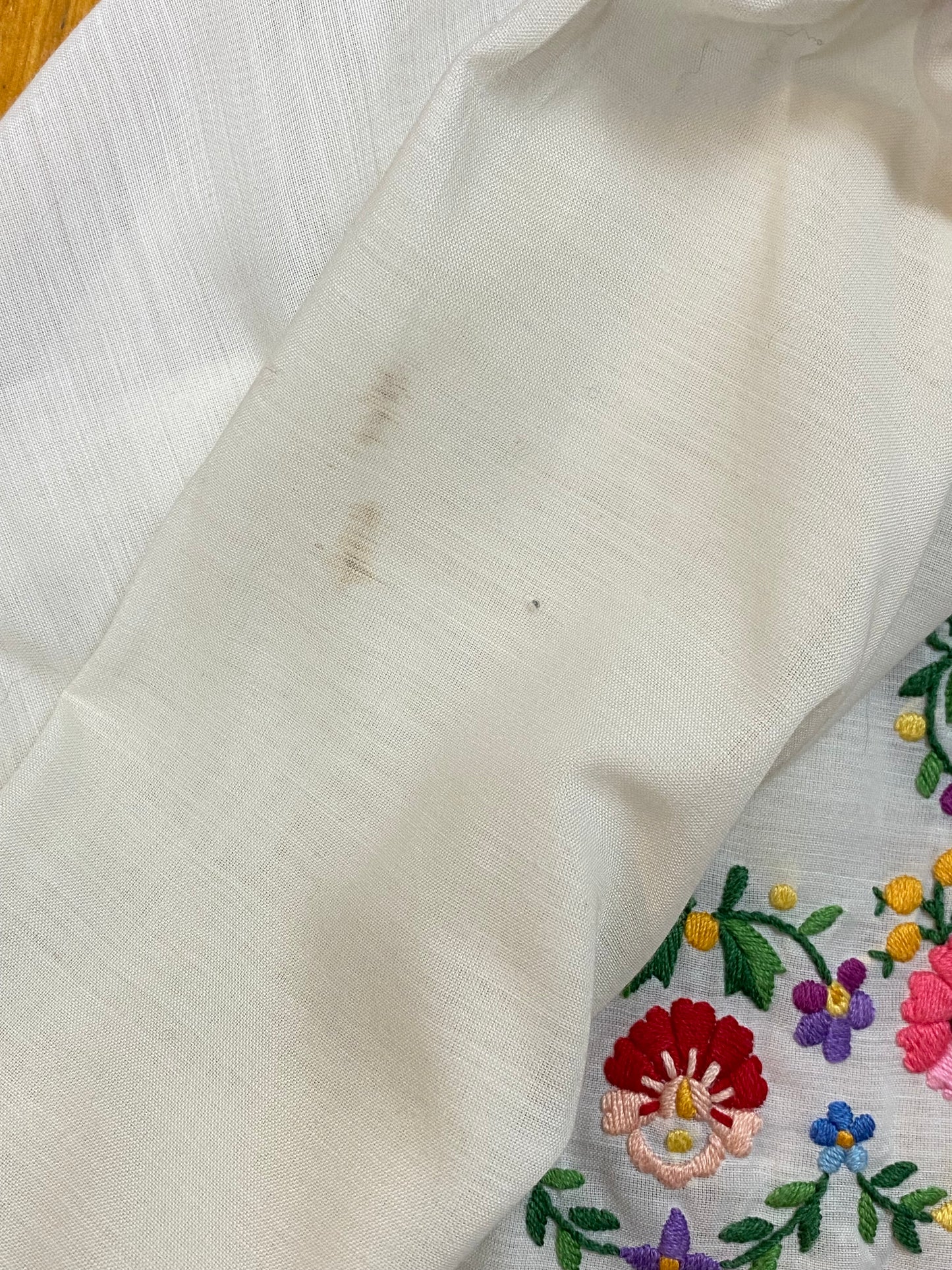 HUNGARIAN EMBROIDERED BLOUSE